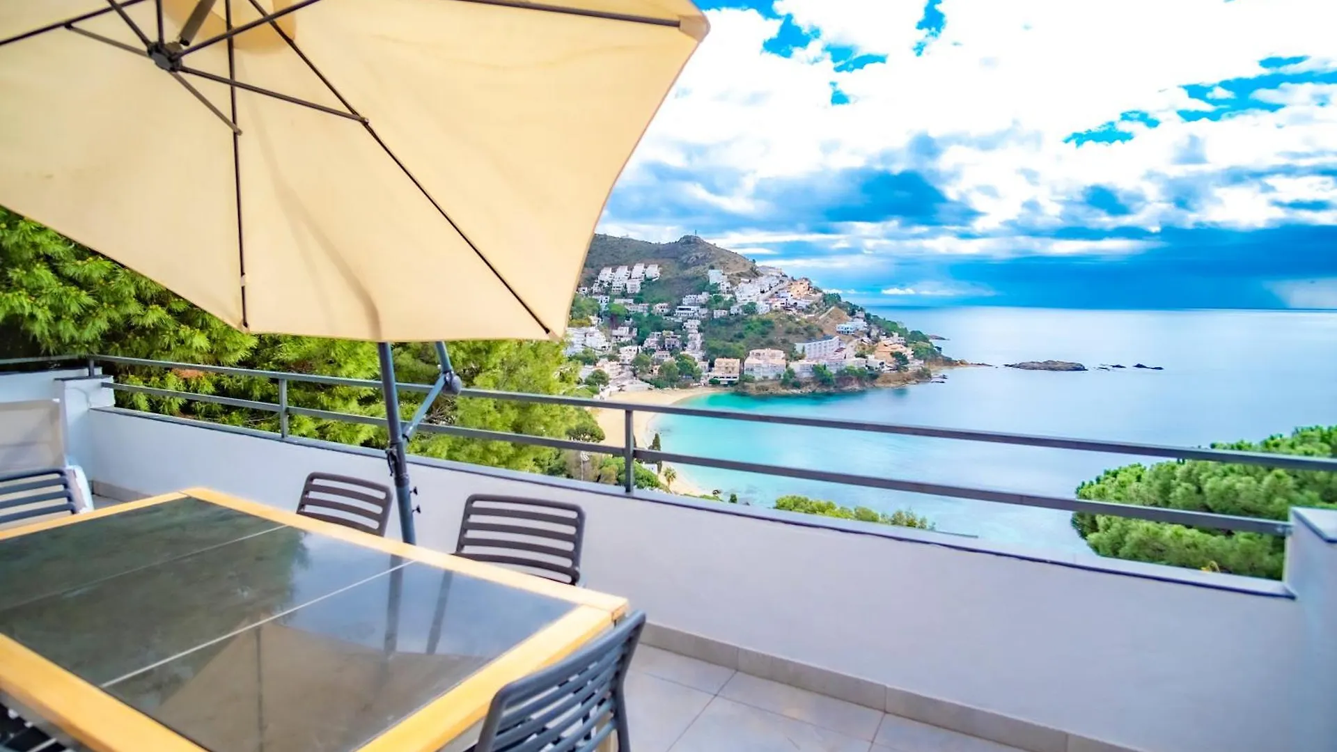 Casdanna Beachfront Roses - Canyelles Petites Apartment
