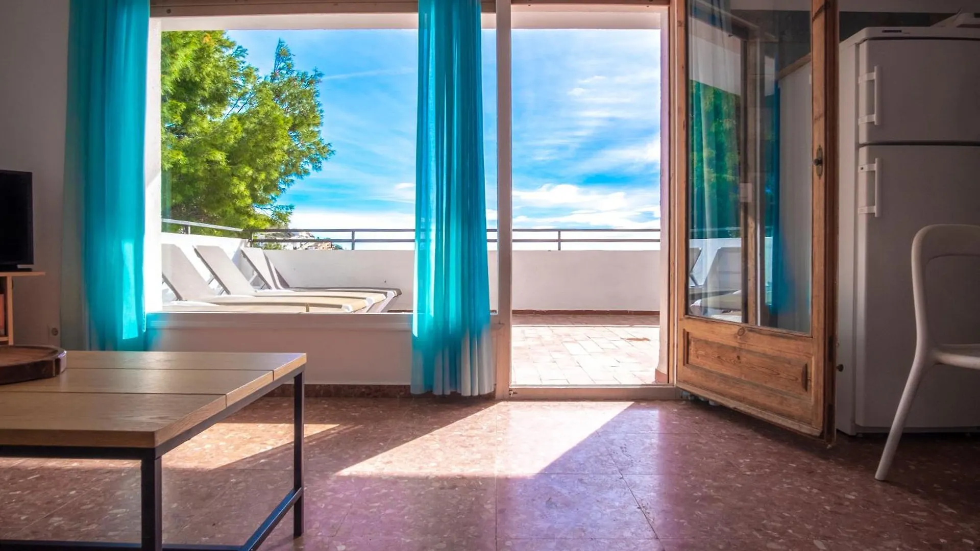 Casdanna Beachfront Roses - Canyelles Petites Apartment