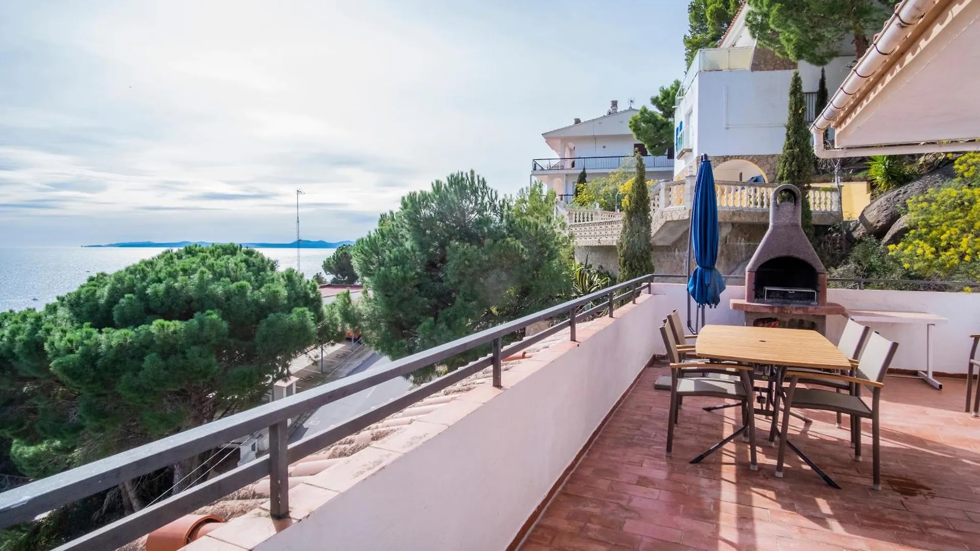 Casdanna Beachfront Roses - Canyelles Petites Apartment