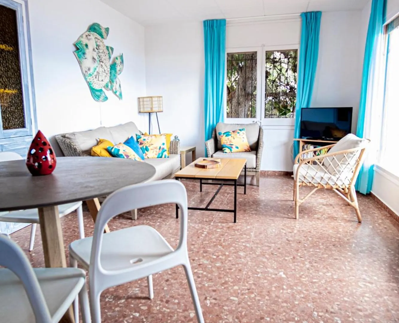 Casdanna Beachfront Roses - Canyelles Petites Apartment Spain