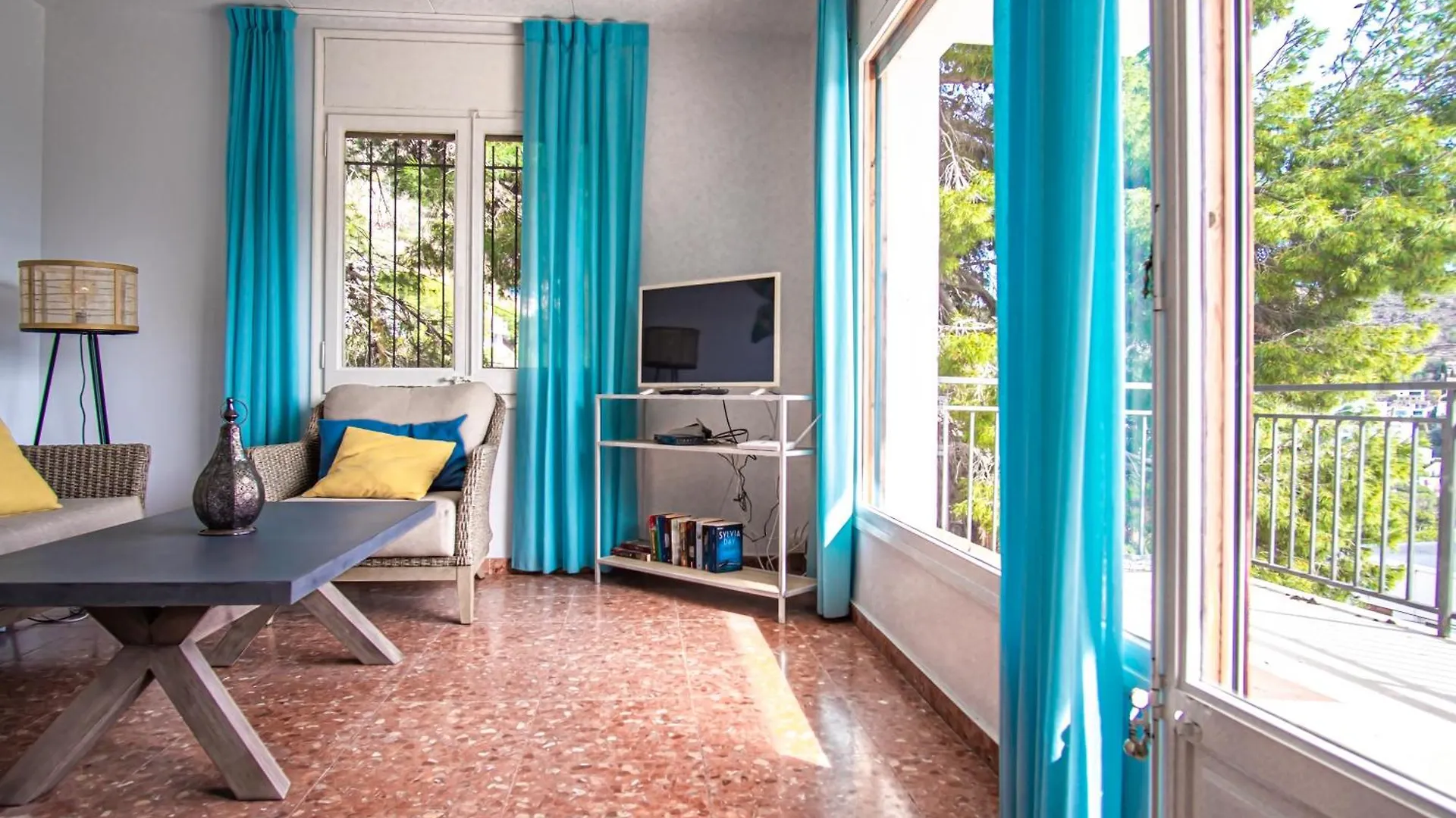 Casdanna Beachfront Roses - Canyelles Petites Apartment